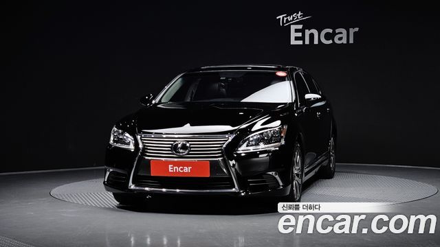 Lexus LS 2015 — photo 3