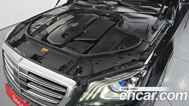 Mercedes-Benz S-Class 2018 — photo 6