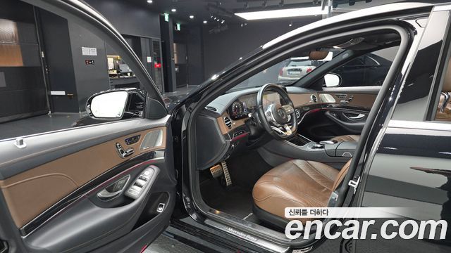 Mercedes-Benz S-Class 2018 — photo 13