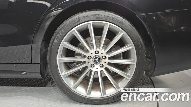 Mercedes-Benz S-Class 2018 — photo 7