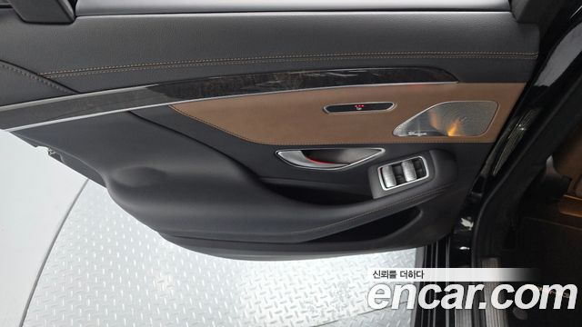 Mercedes-Benz S-Class 2018 — photo 15