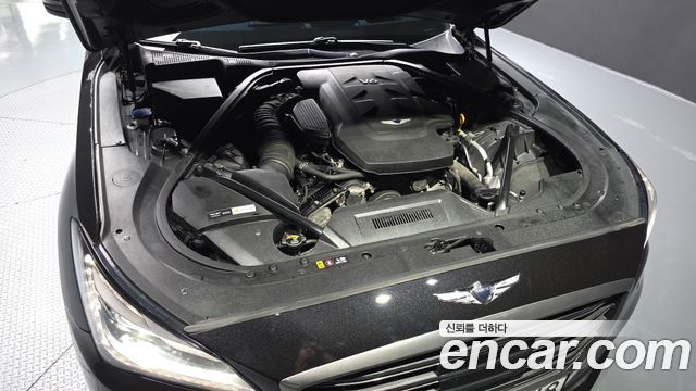 Genesis G80 2018 — photo 6