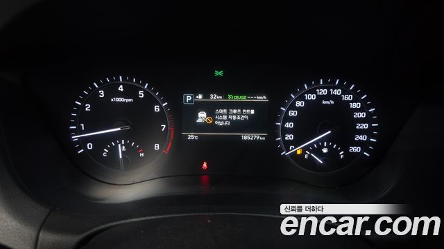 Genesis G80 2018 — photo 8
