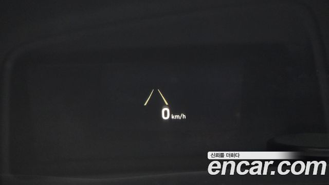 Genesis G80 2018 — photo 17