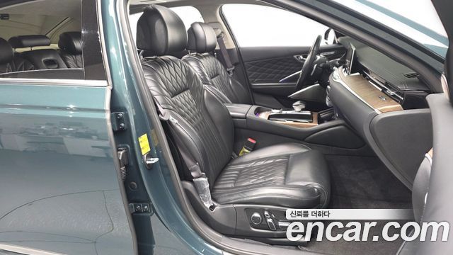 Kia K9 2022 — photo 17
