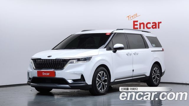 Kia Canival 2021 — photo 1