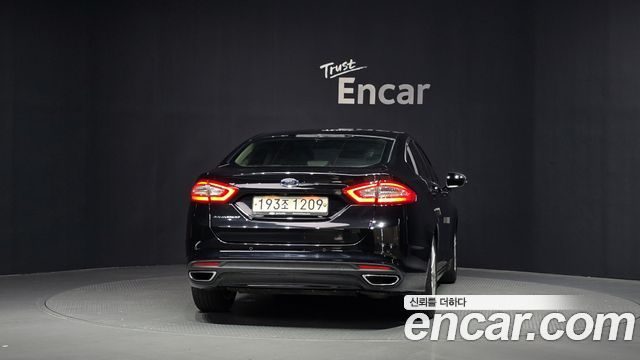 Ford Mondeo 2015 — photo 4