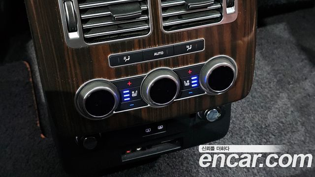 Land Rover Range Rover 2016 — photo 19