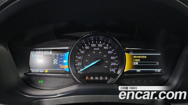 Ford Explorer 2018 — photo 8