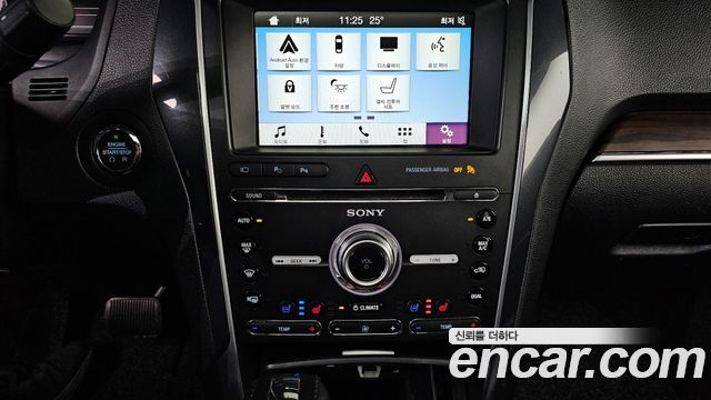 Ford Explorer 2018 — photo 15