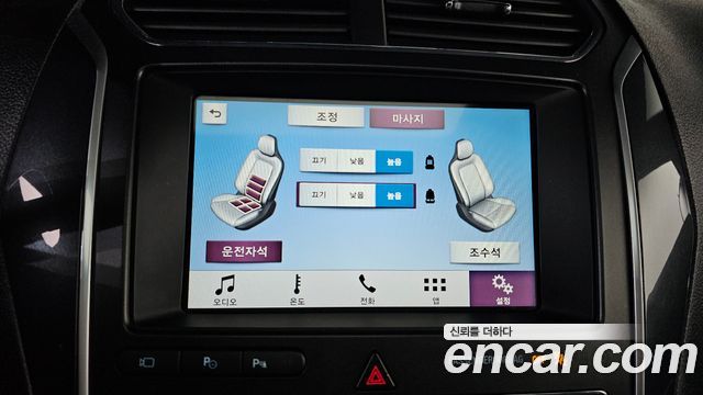 Ford Explorer 2018 — photo 17