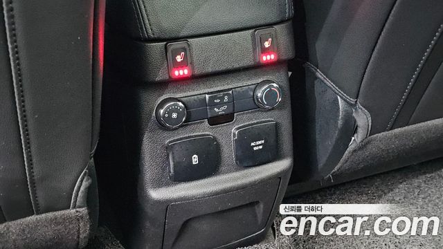 Ford Explorer 2018 — photo 19