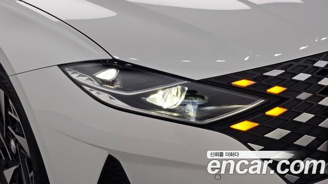 Hyundai Grandeur 2022 — photo 8