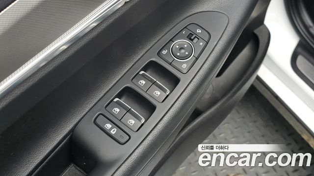 Hyundai Grandeur 2022 — photo 28