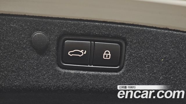 Hyundai Grandeur 2022 — photo 33