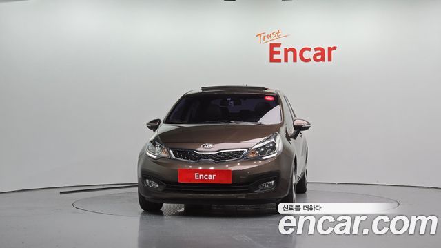 Kia pride 2012 — photo 3