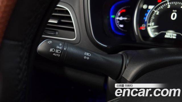 Renault Korea QM6 2024 — photo 27