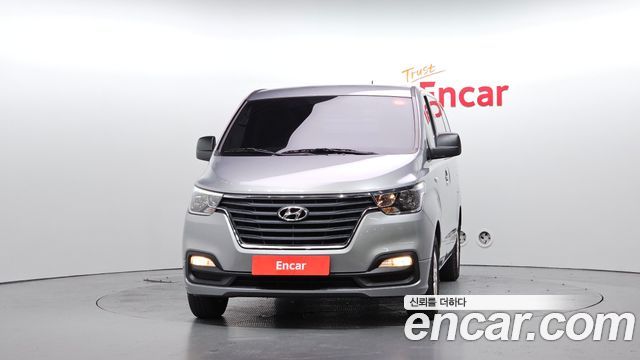 Hyundai Starex 2019 — photo 3