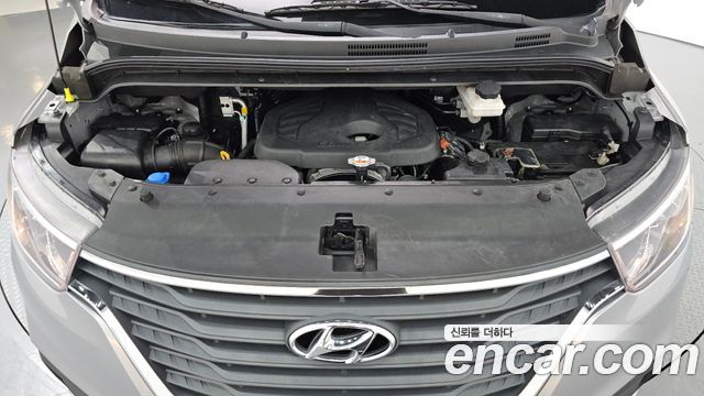 Hyundai Starex 2019 — photo 6