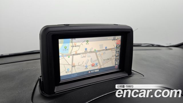 Hyundai Starex 2019 — photo 12