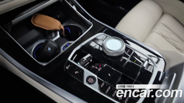BMW X5 2025 — photo 12