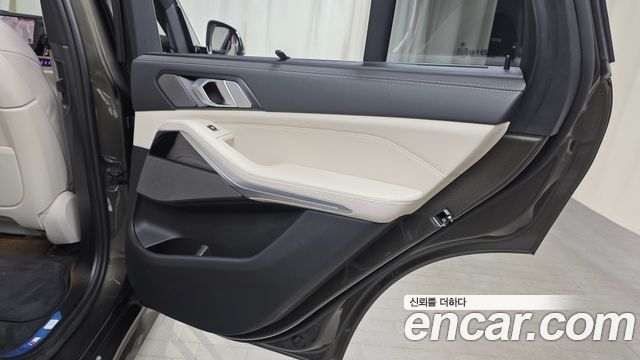 BMW X5 2025 — photo 15