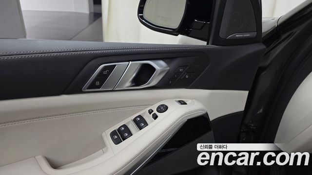 BMW X5 2025 — photo 30