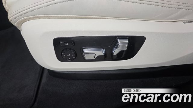 BMW X5 2025 — photo 32