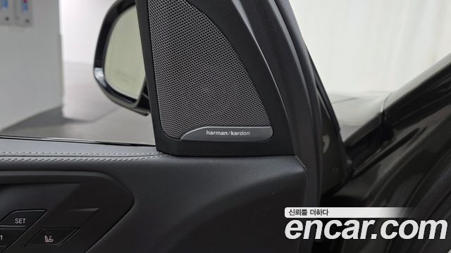 BMW X5 2025 — photo 36