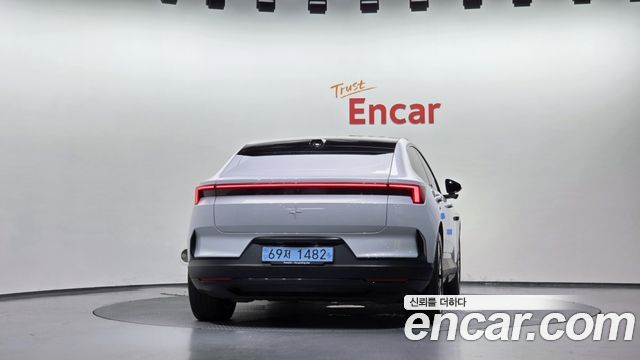 Polestar Polestar 4 2025 — photo 4