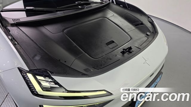 Polestar Polestar 4 2025 — photo 6