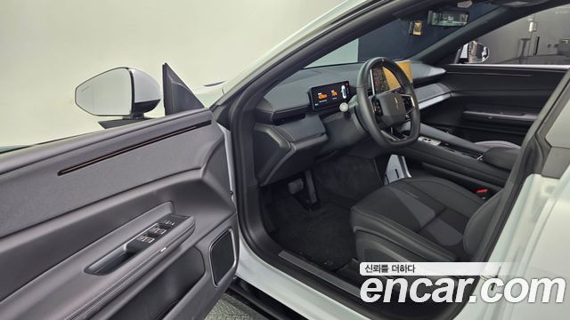 Polestar Polestar 4 2025 — photo 13