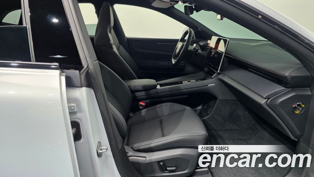 Polestar Polestar 4 2025 — photo 17