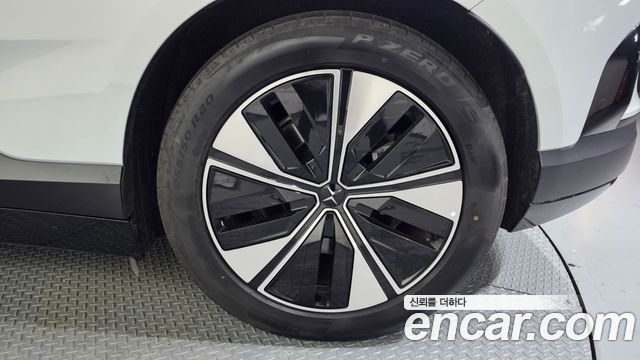 Polestar Polestar 4 2025 — photo 7