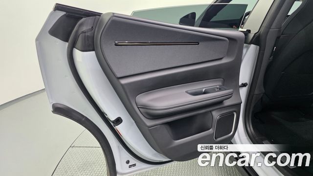 Polestar Polestar 4 2025 — photo 15