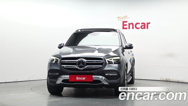 Mercedes-Benz GLE-Class 2021 — photo 3