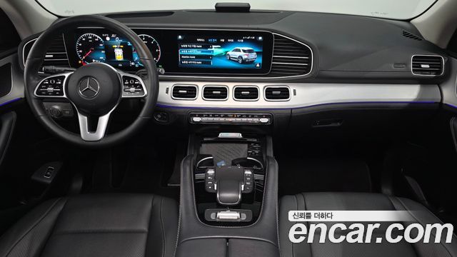 Mercedes-Benz GLE-Class 2021 — photo 10