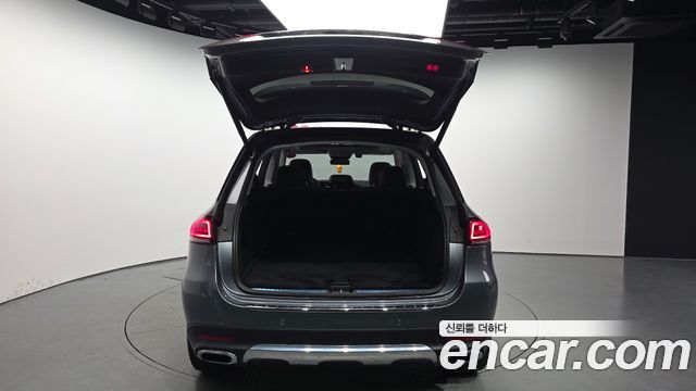 Mercedes-Benz GLE-Class 2021 — photo 27
