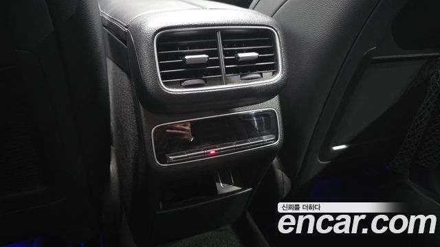 Mercedes-Benz GLE-Class 2021 — photo 33