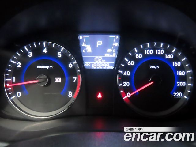 Hyundai Accent 2015 — photo 8