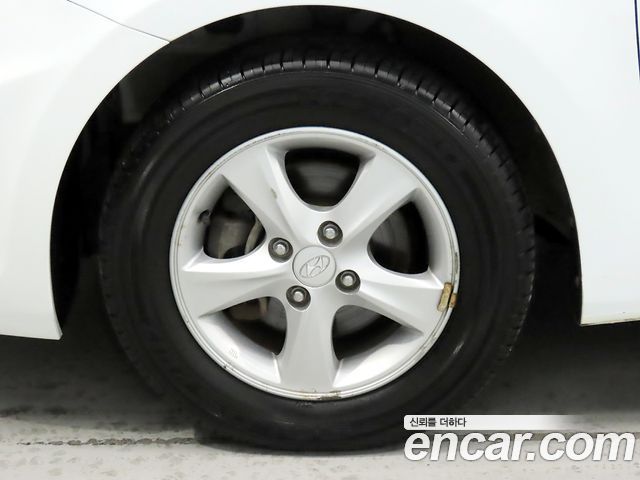 Hyundai Accent 2015 — photo 20