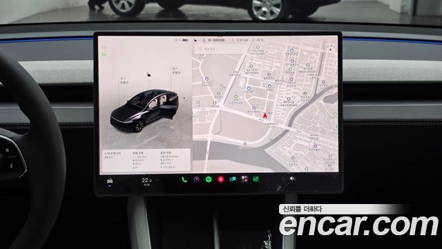 Tesla Model Y 2026 — photo 25