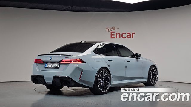 BMW M5 2025 — photo 2