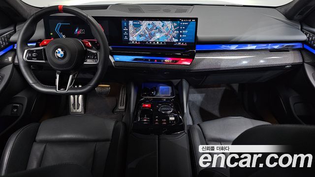 BMW M5 2025 — photo 10