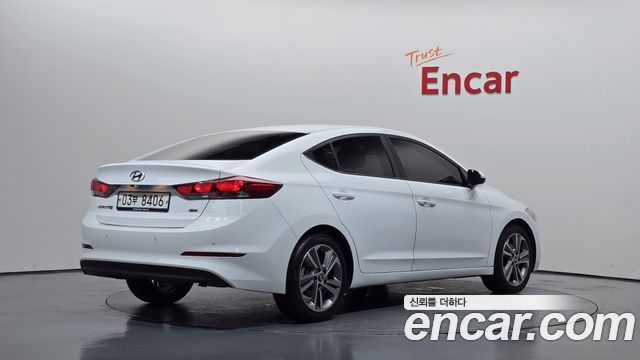 Hyundai AVANTE 2017 — photo 2