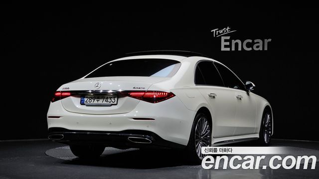 Mercedes-Benz S-Class 2023 — photo 2