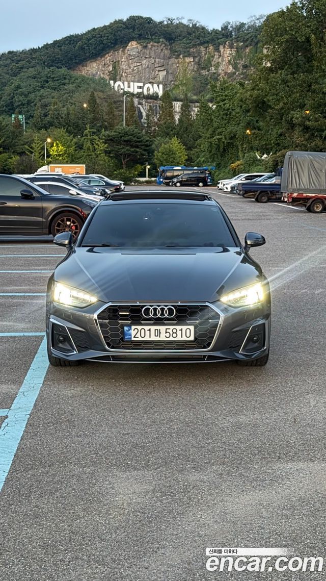 Audi A5 2022 — photo 1