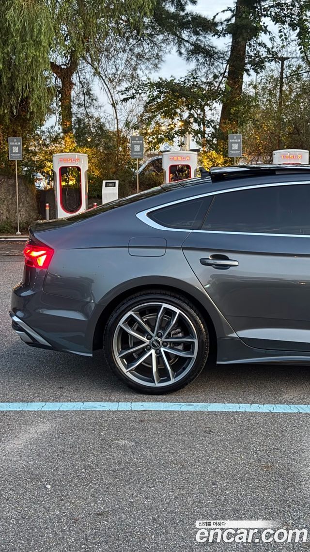 Audi A5 2022 — photo 10
