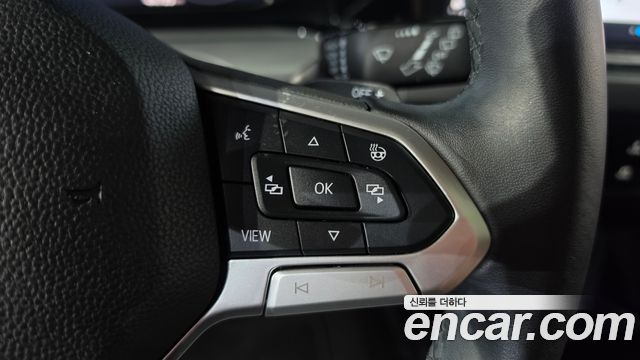 Volkswagen Golf 2023 — photo 23