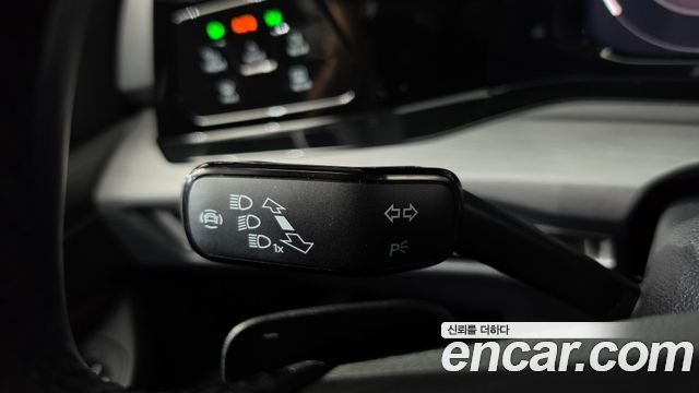 Volkswagen Golf 2023 — photo 29
